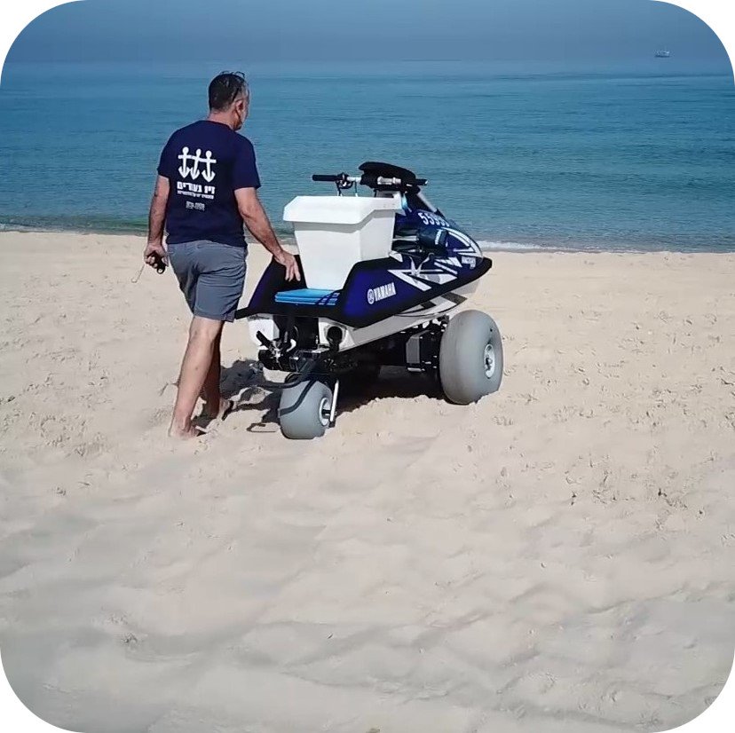 walkingWithJetSki-round Motorized Dolly for Jet-Ski